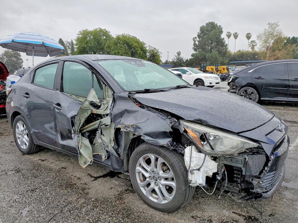 2016 Scion IA