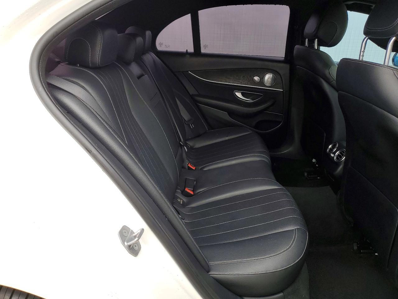 2017 Mercedes-Benz E 300