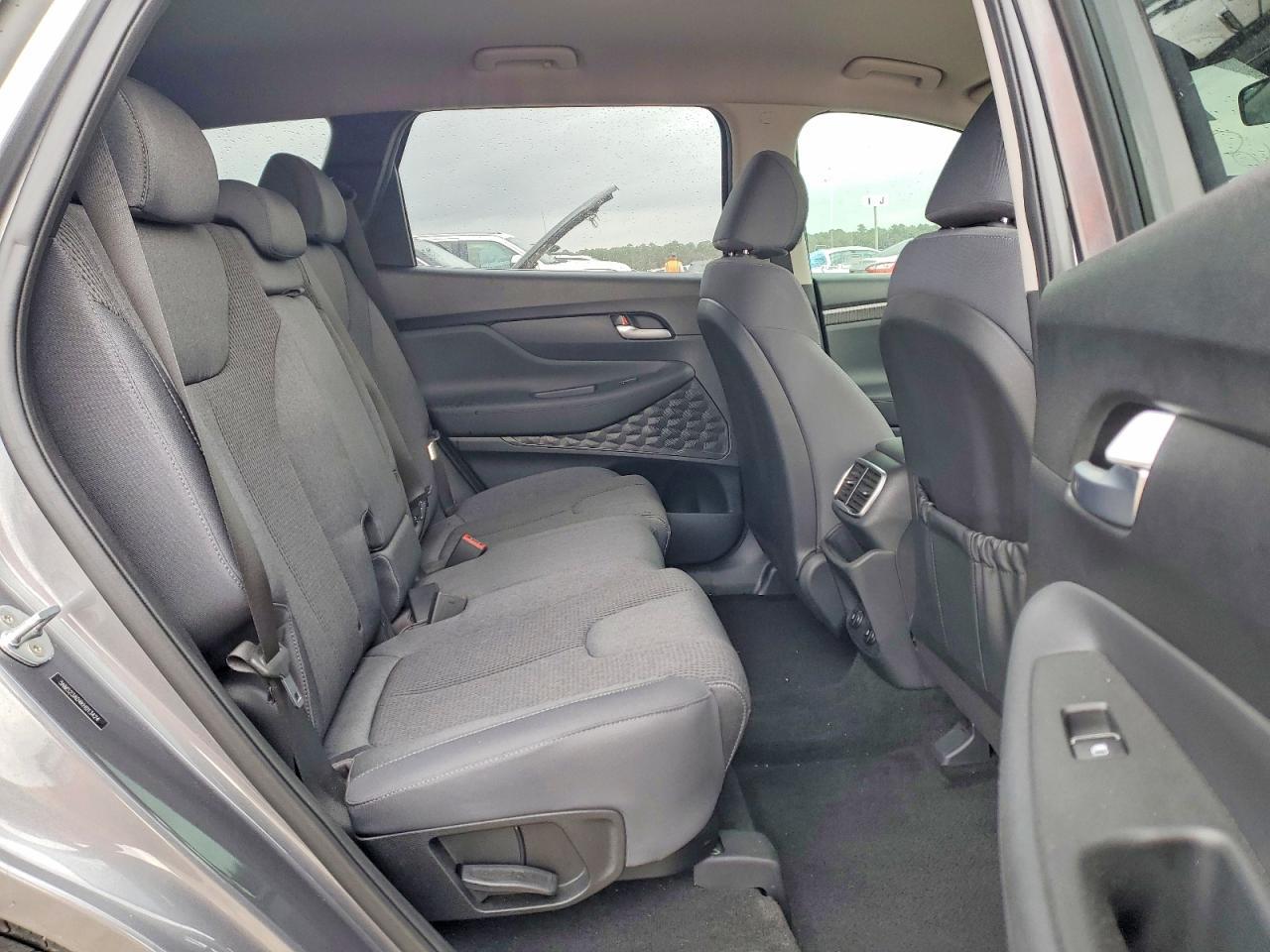 2019 Hyundai Santa fe se