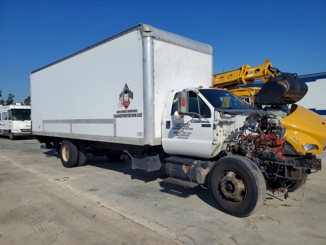 2015 Ford F650 Super Duty BOX Truck