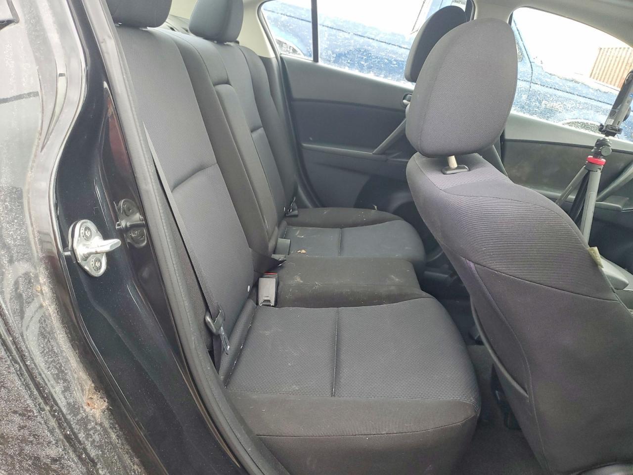 2011 Mazda 3 I