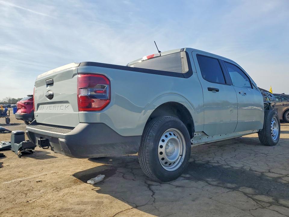 2023 Ford Maverick XL