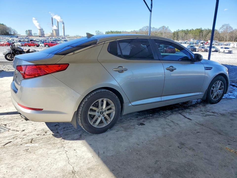 2011 KIA Optima lx