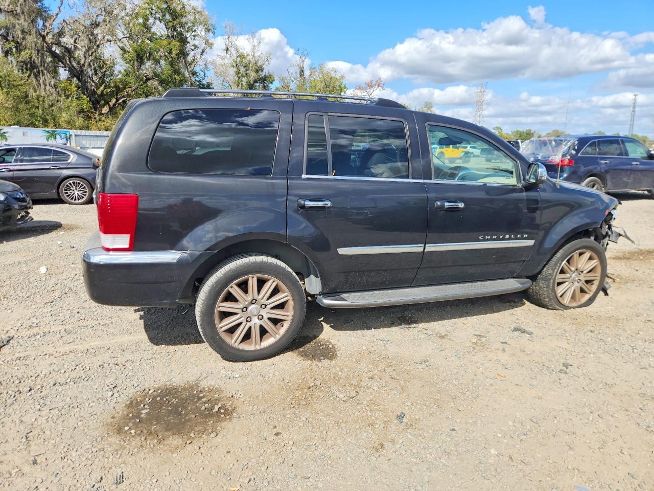 2007 Chrysler Aspen Limited