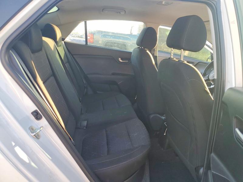 2023 KIA Rio lx
