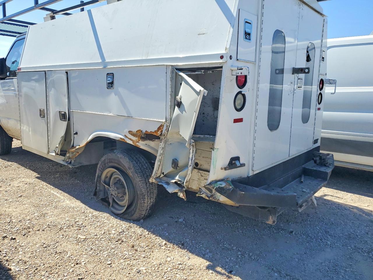 2012 Ford E-350 Utility / Service Truck