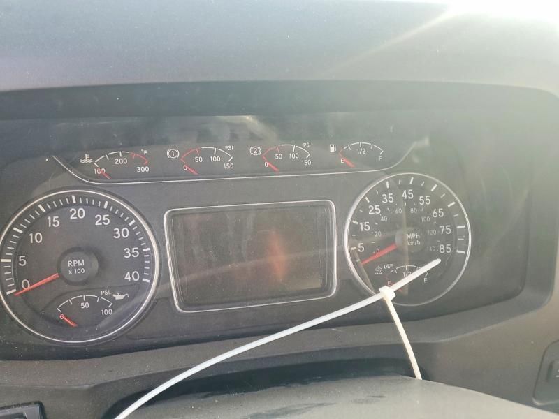 2023 International Mv607 box Truck