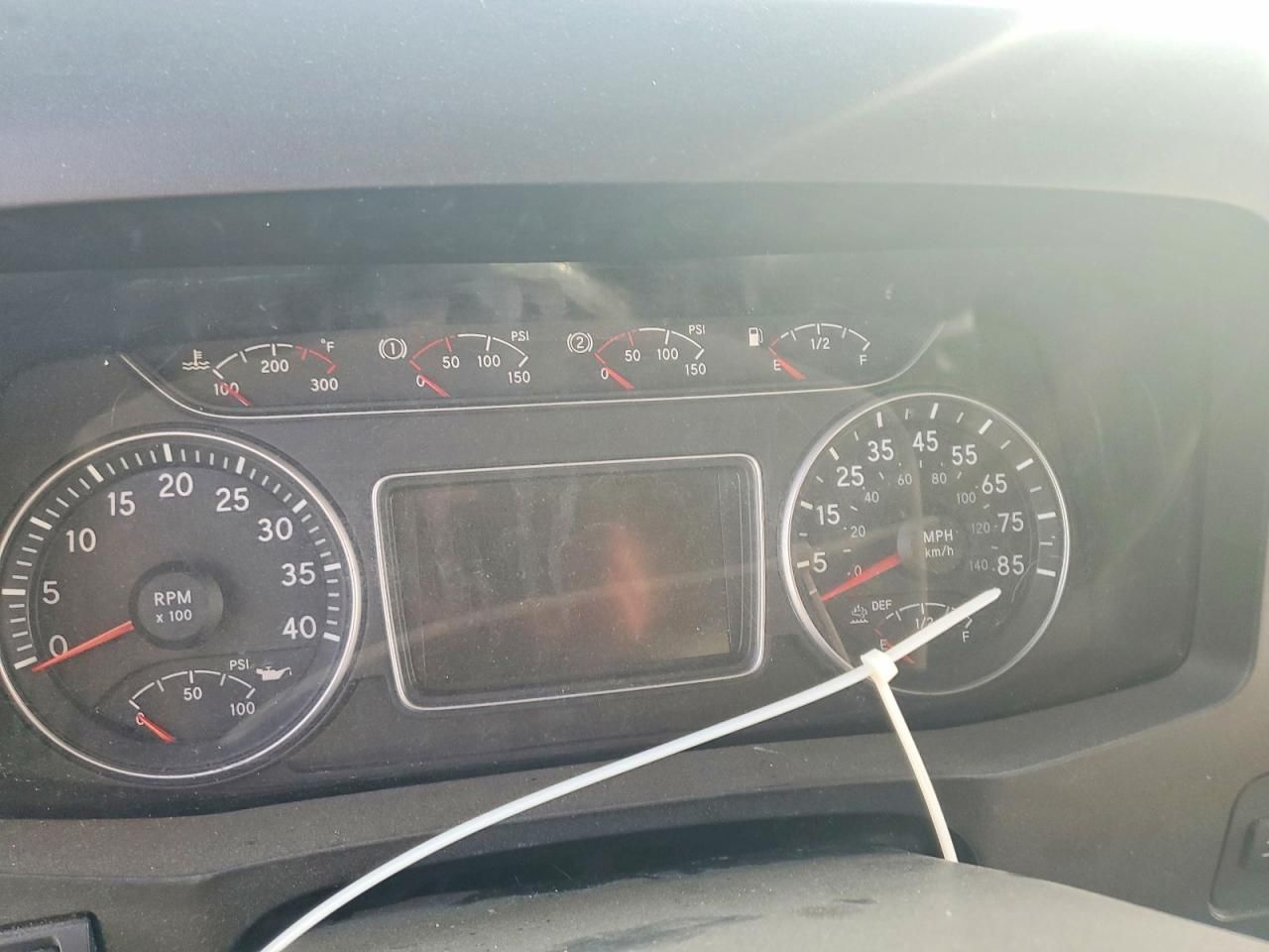 2023 International MV607 BOX Truck