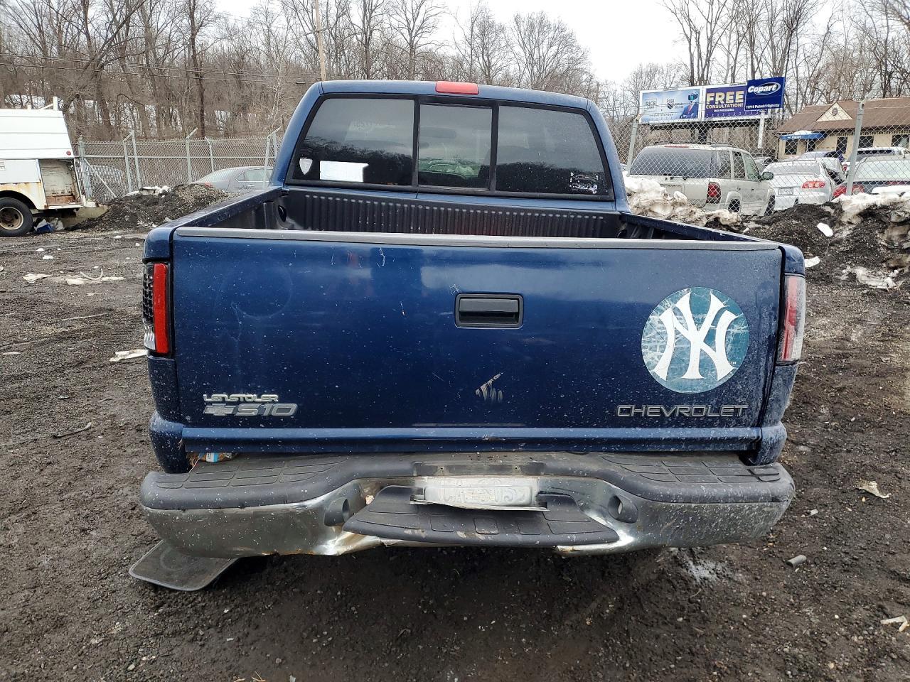 2001 Chevrolet S Truck S10