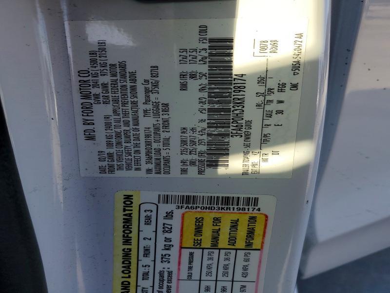 2019 Ford Fusion se