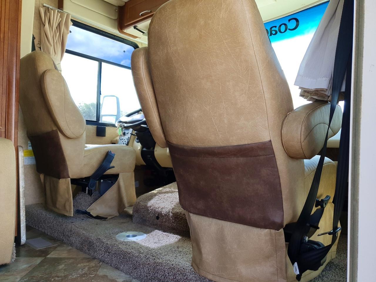 2015 Ford 2015 Coachmen PURSU31BDP-RV