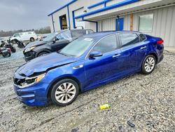 KIA Vehiculos salvage en venta: 2017 KIA Optima lx
