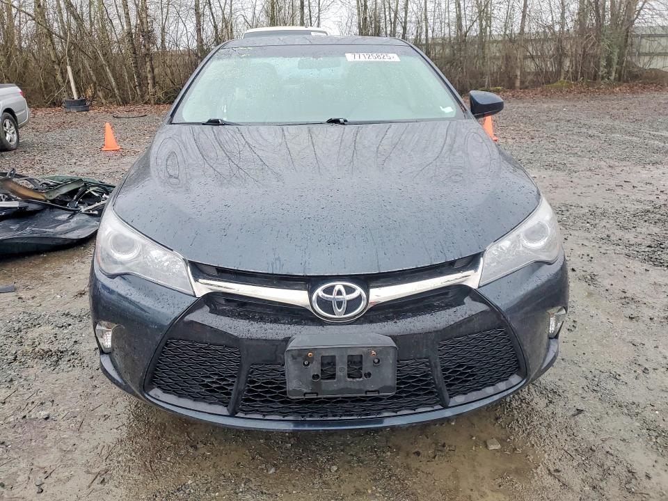 2017 Toyota Camry le