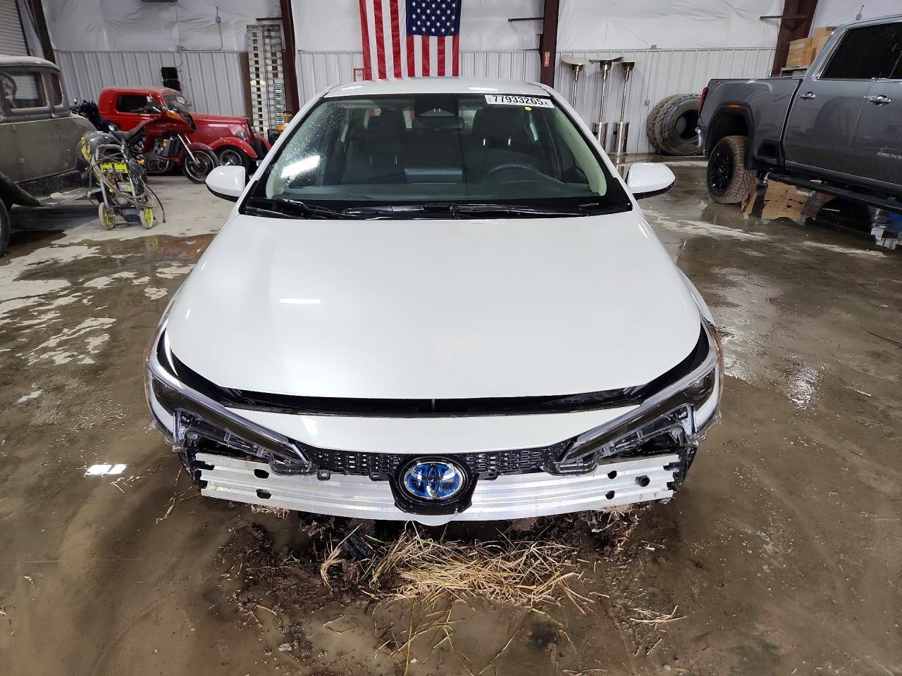 2025 Toyota Corolla Hybrid le