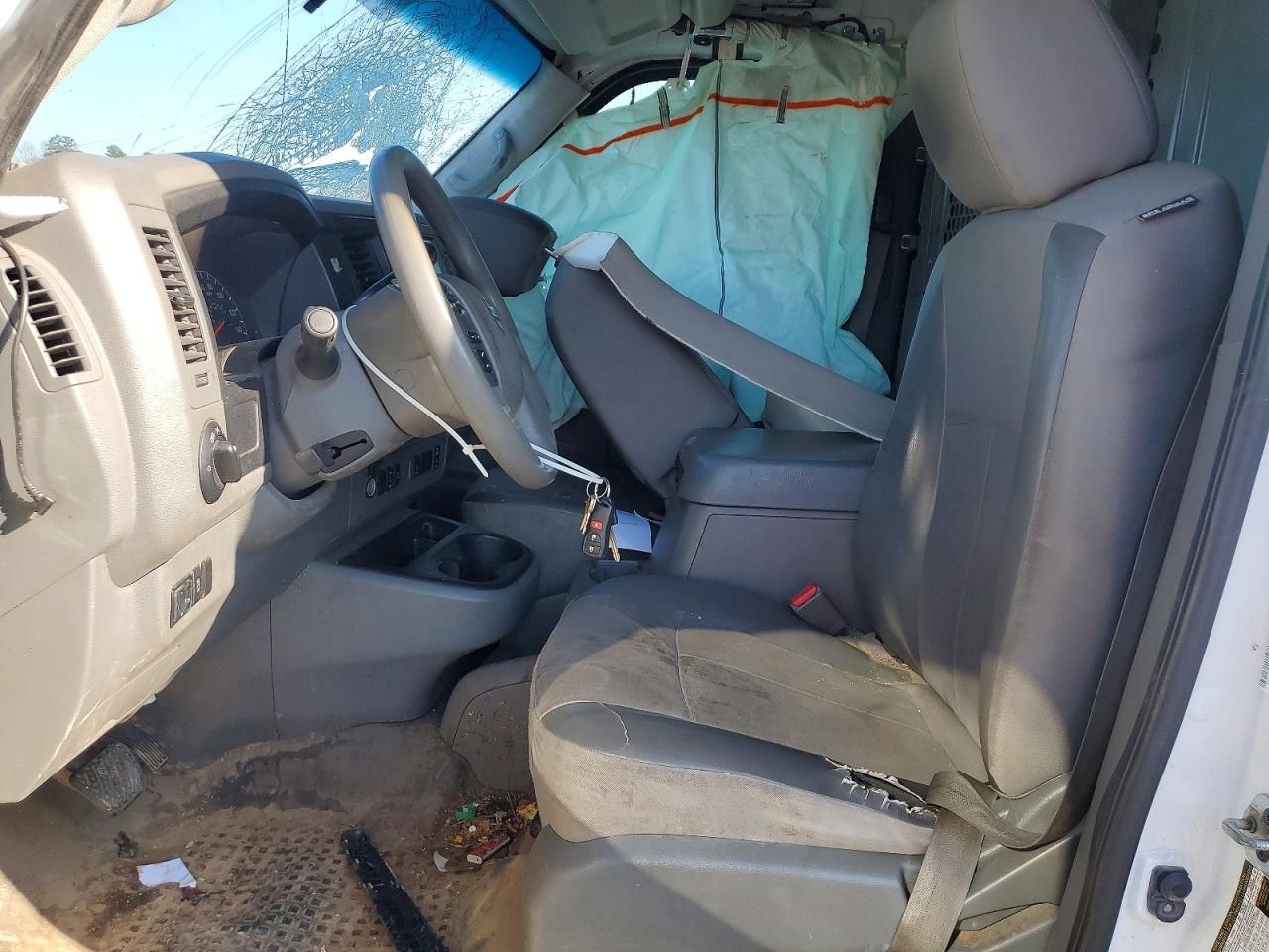 2019 Nissan NV 2500 Delivery Van