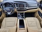2015 Toyota Highlander le