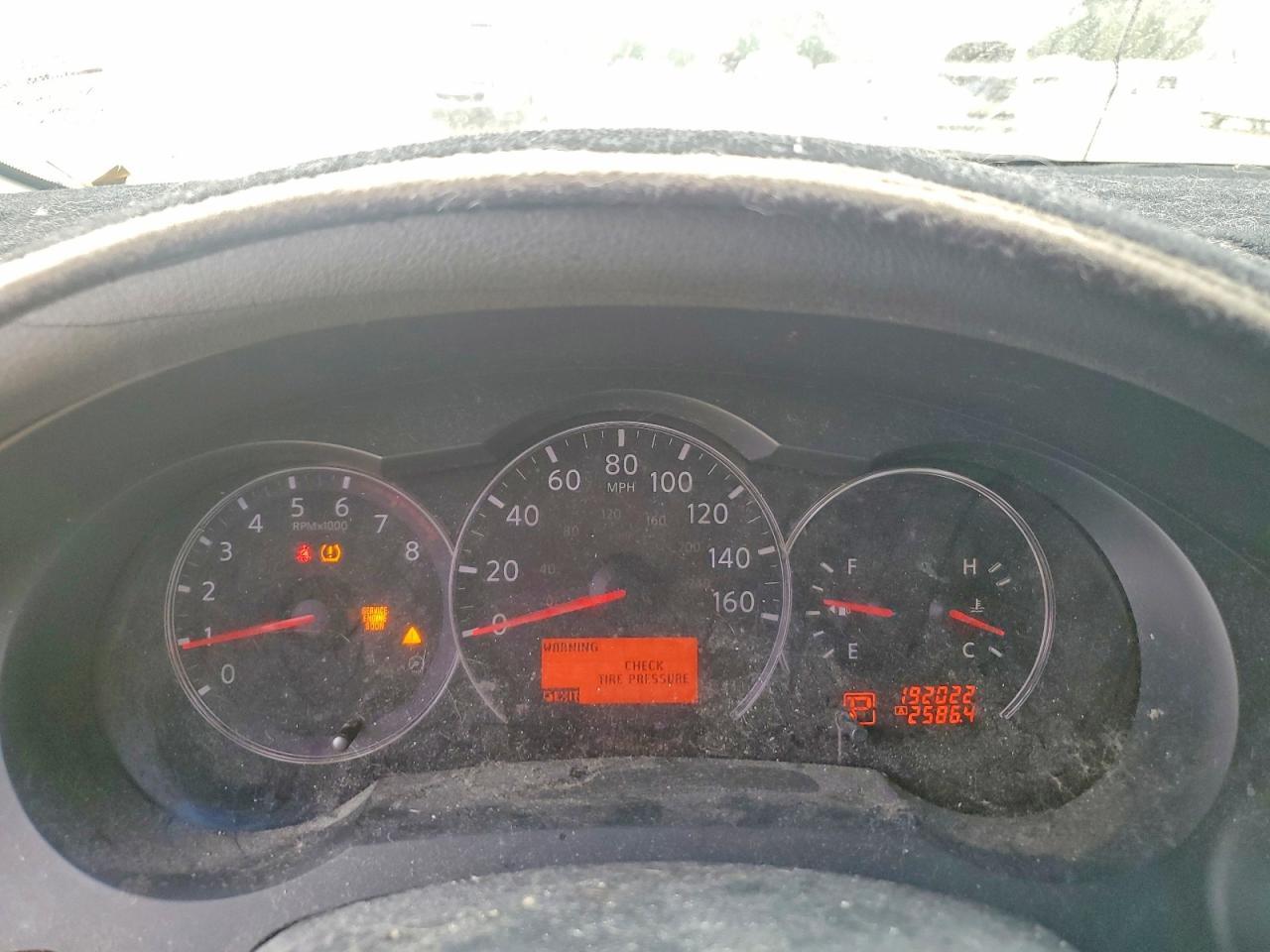 2012 Niss Altima Base