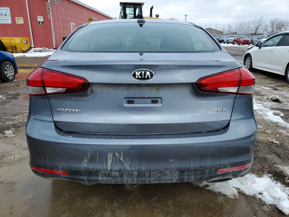 2018 KIA Forte ex