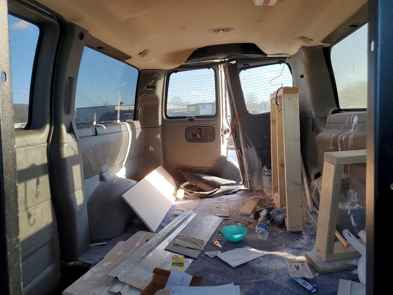 2014 Chevrolet Express G1500 LT