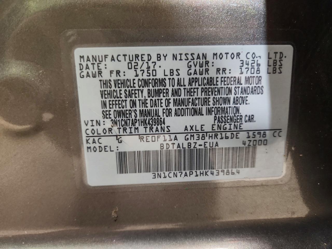 2017 Nissan Versa sv