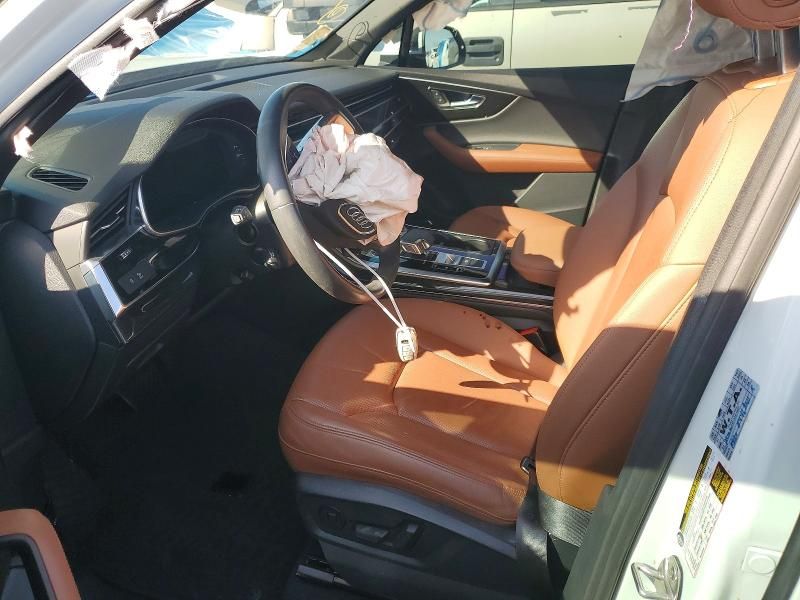 2022 Audi Q7 Premium Plus