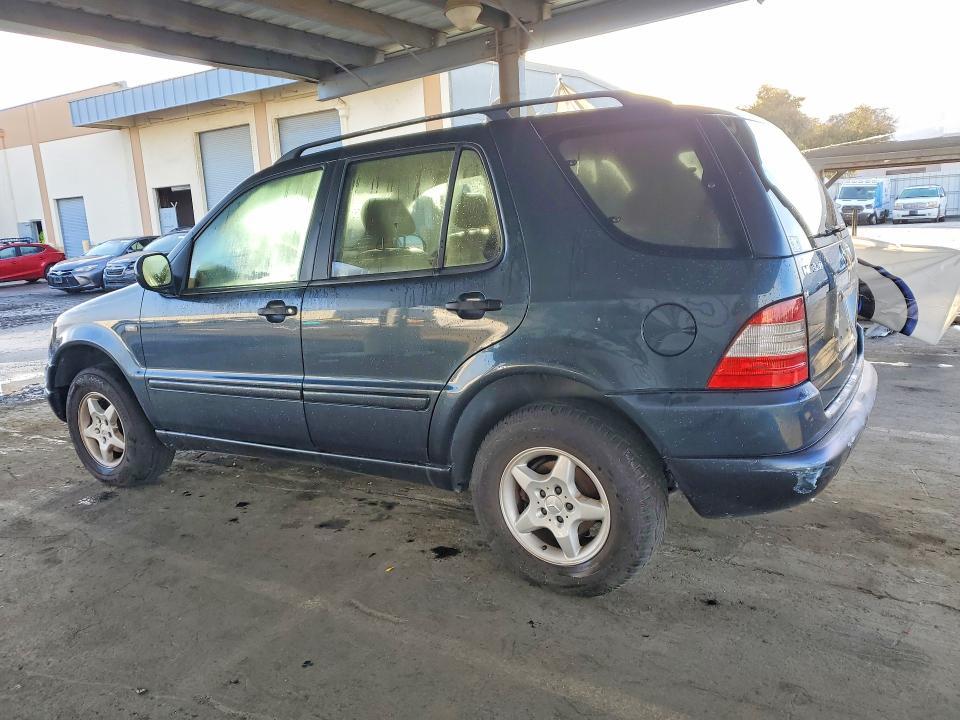 2000 Mercedes-Benz Ml 320