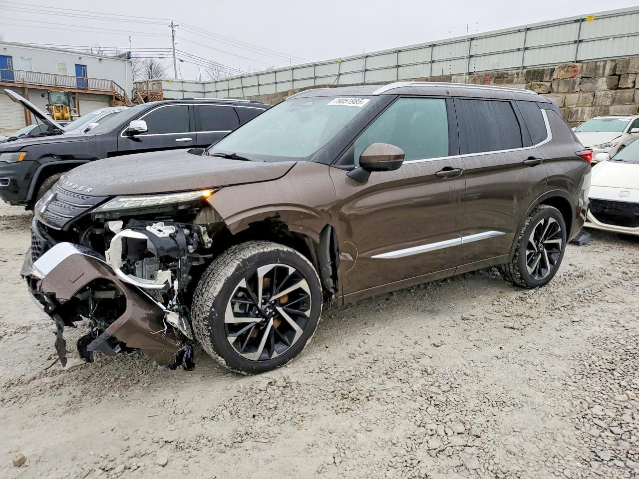 2022 Mitsubishi Outlander sel