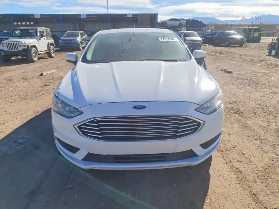 2018 Ford Fusion se
