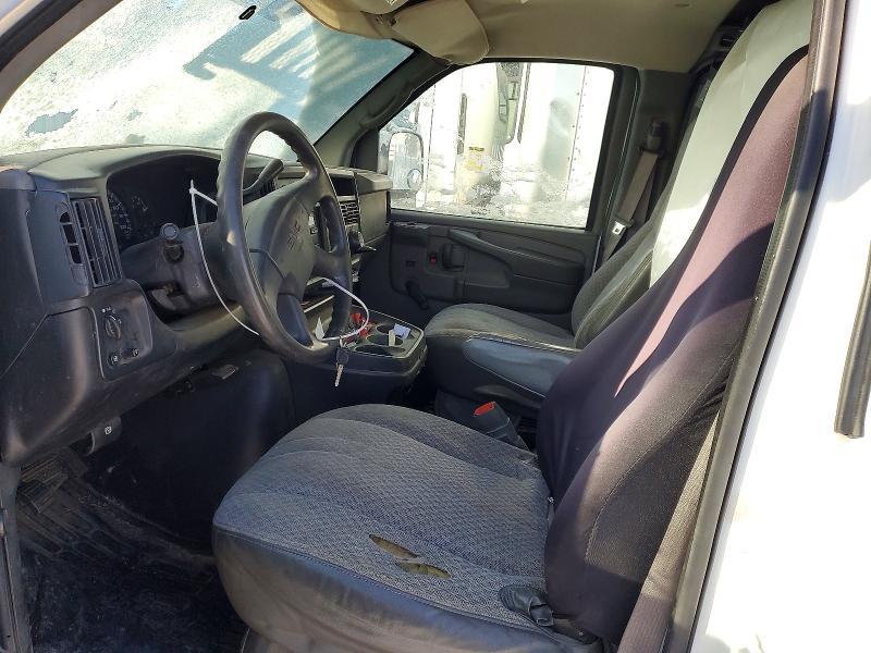 2006 GMC Savana 3500 Van With Bucket Lift
