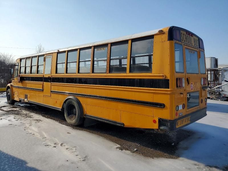 2011 Freightliner Chassis B2C