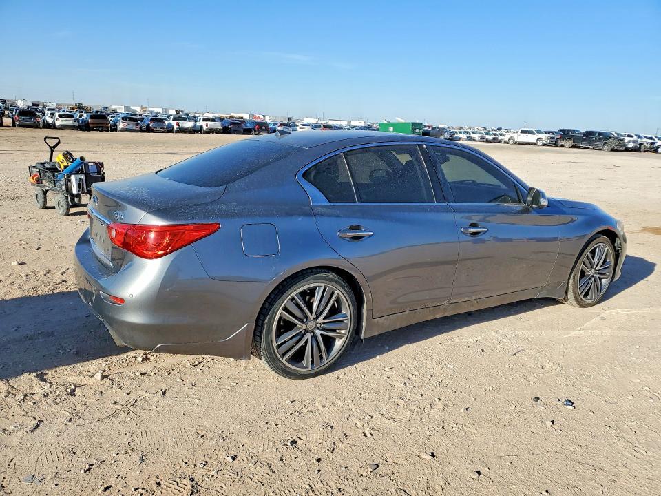 2017 Infiniti Q50 Hybrid