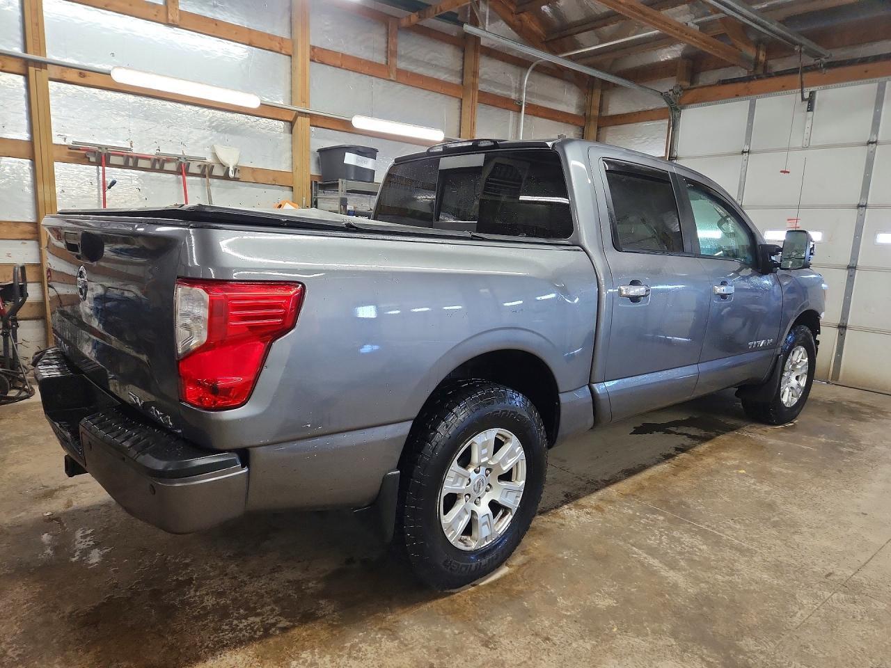 2019 Nissan Titan SV