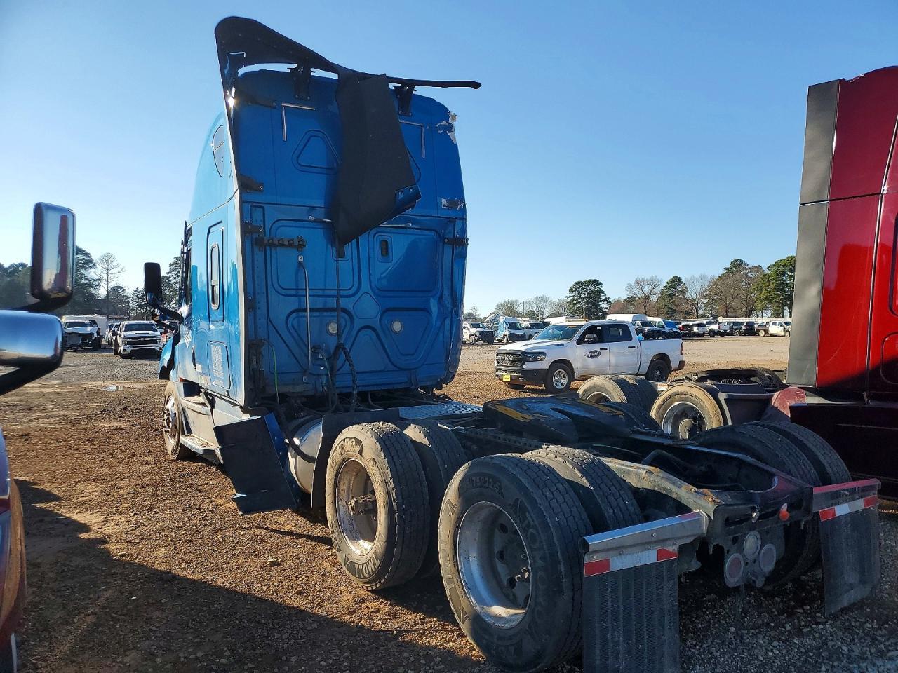 2021 Freightliner Cascadia 126 Semi Truck