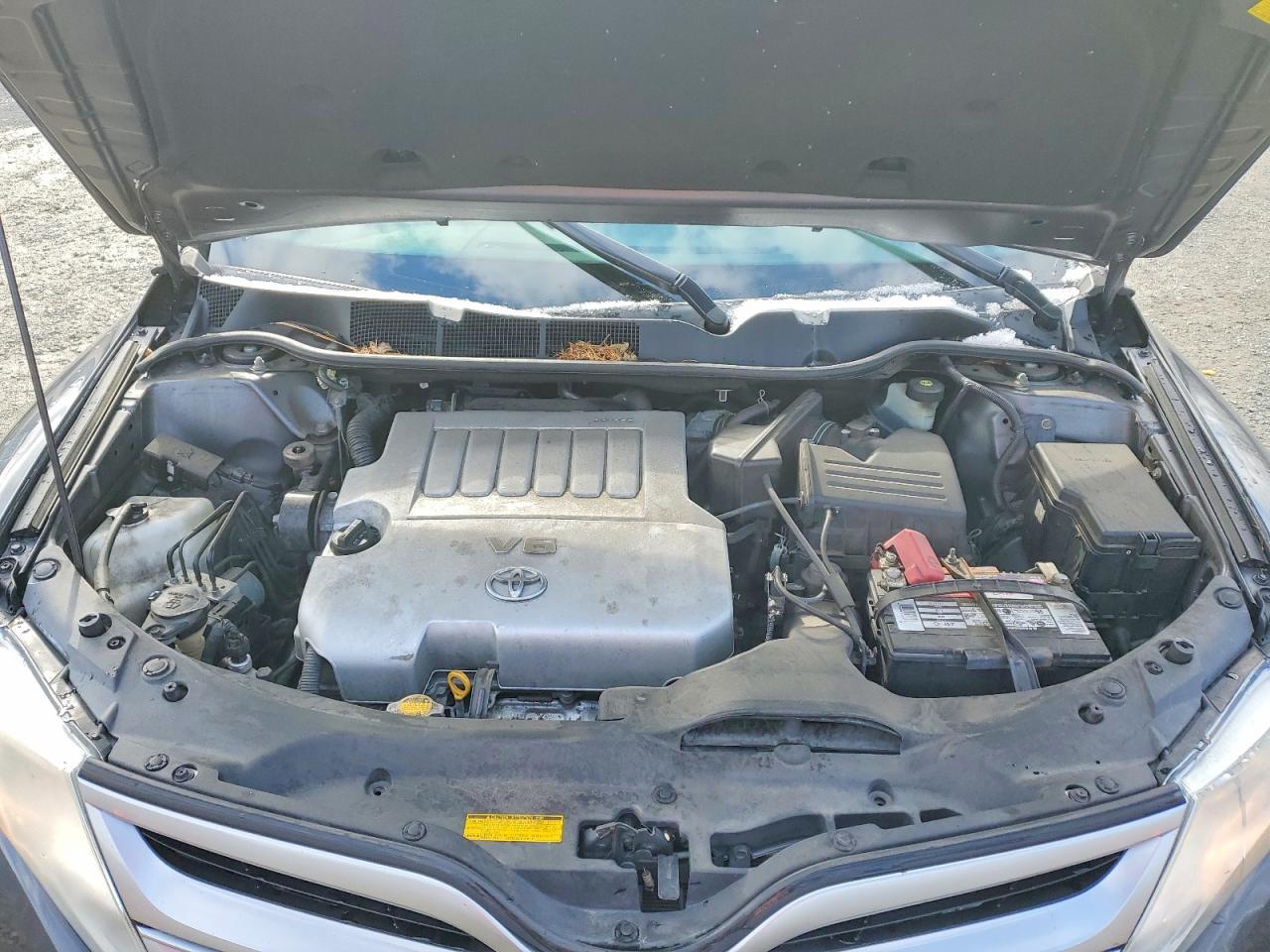 2012 Toyota Venza le