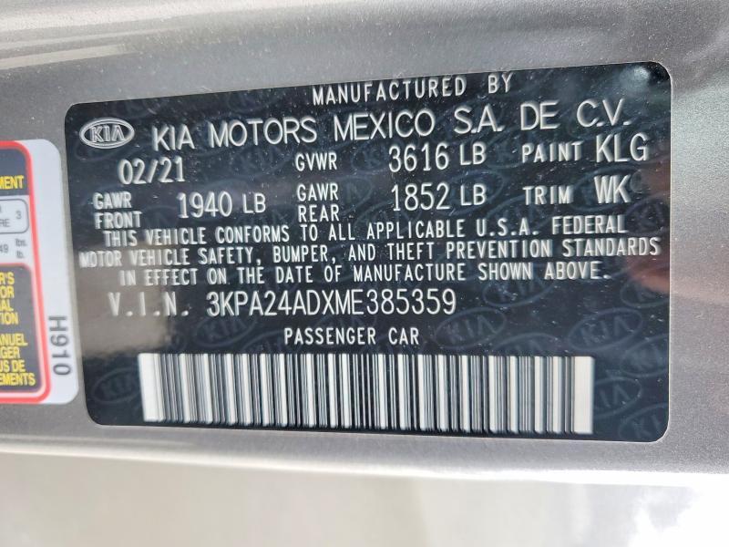 2021 KIA Rio s