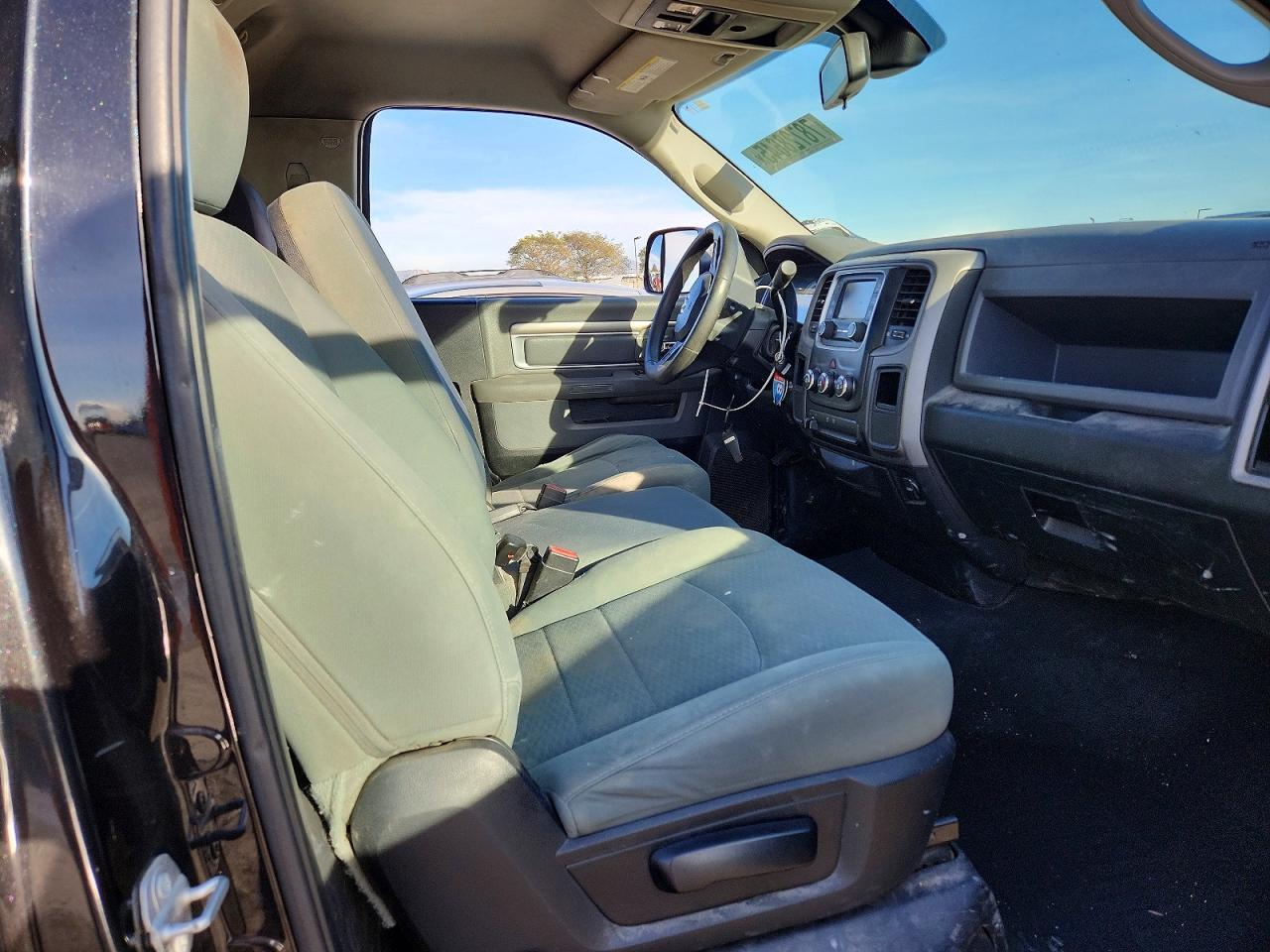 2015 Dodge RAM 1500 ST