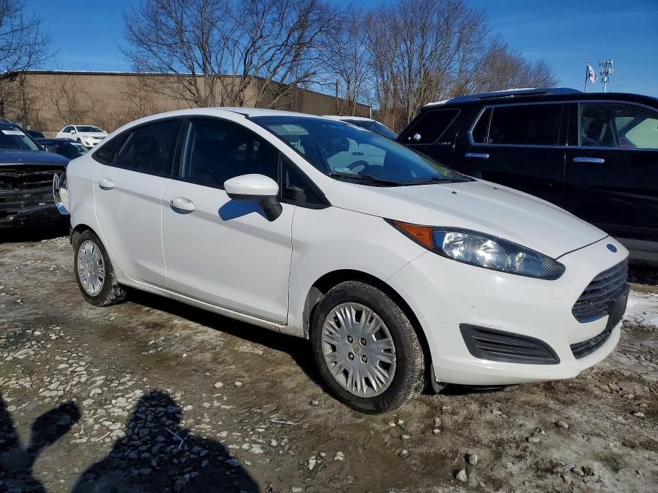 2014 Ford Fiesta s