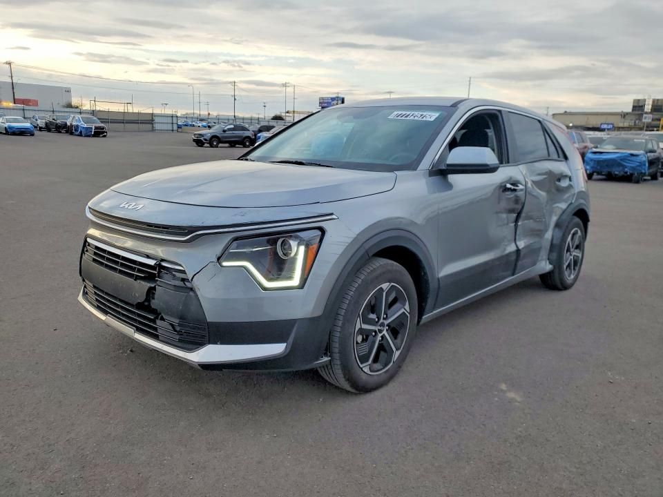2026 KIA Niro lx