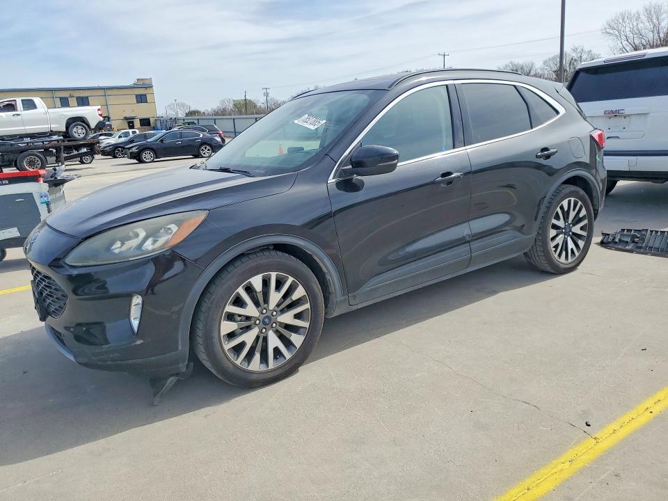 2020 Ford Escape Titanium