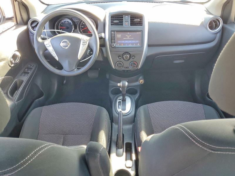 2018 Niss Versa s