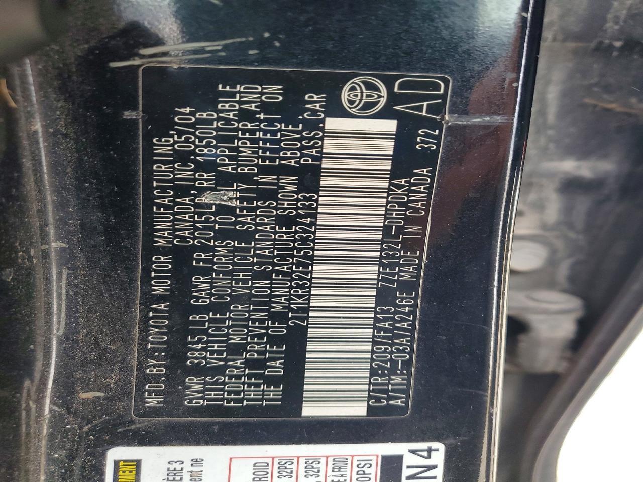 2005 Toyota Matrix Base