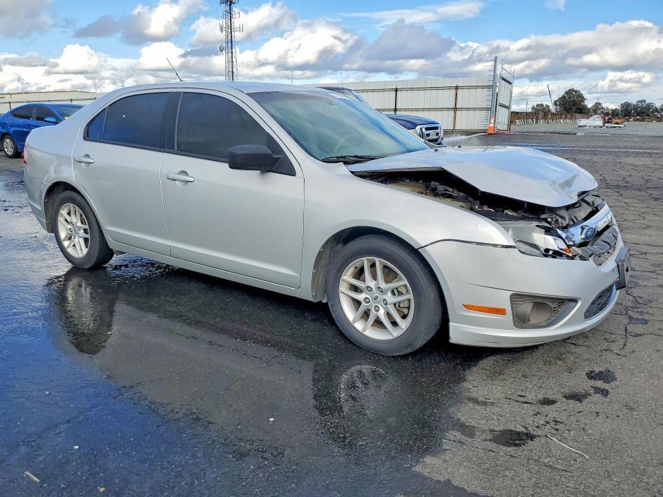 2010 Ford Fusion s