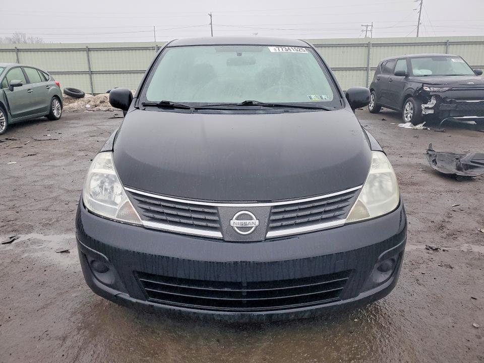 2008 Niss Versa s
