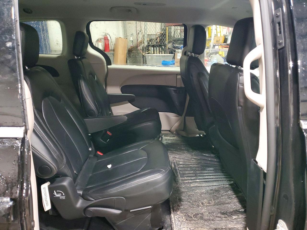 2024 Chrysler Grand Caravan sxt