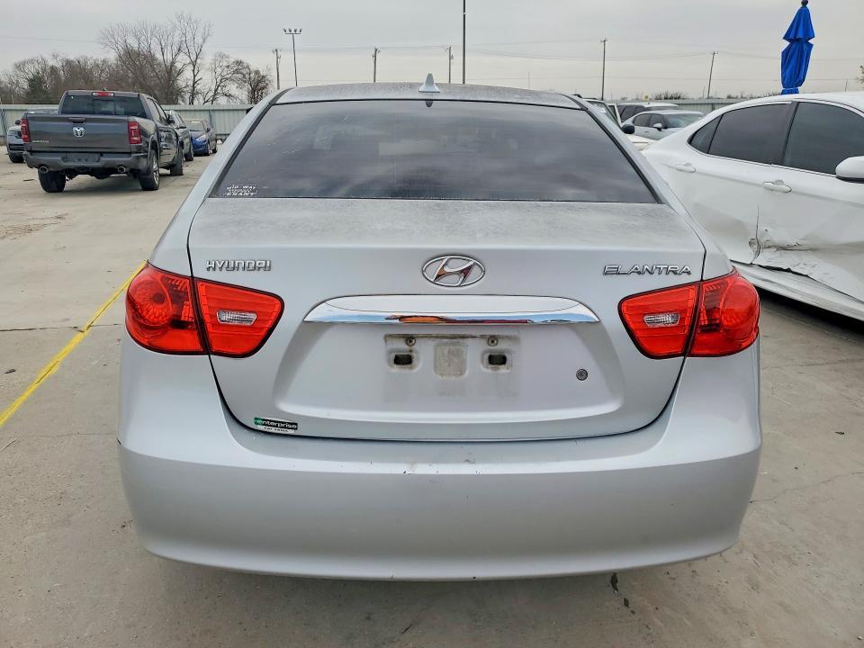 2010 Hyundai Elantra gls