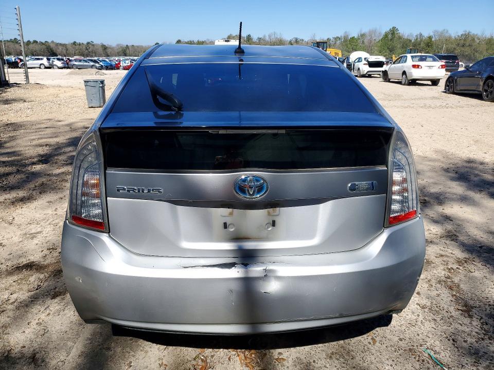 2013 Toyota Prius Plug-in Hybrid Base