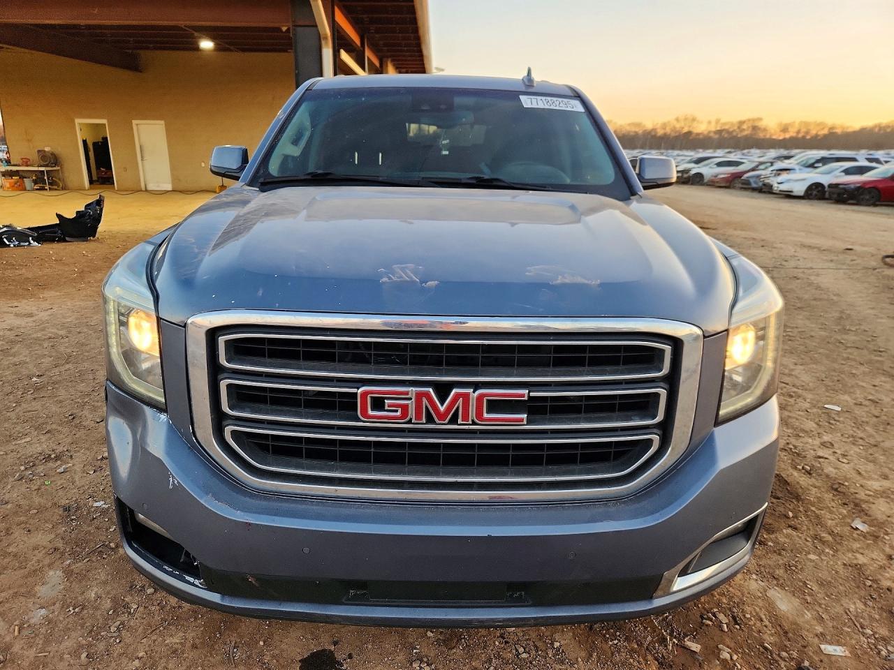 2016 GMC Yukon slt
