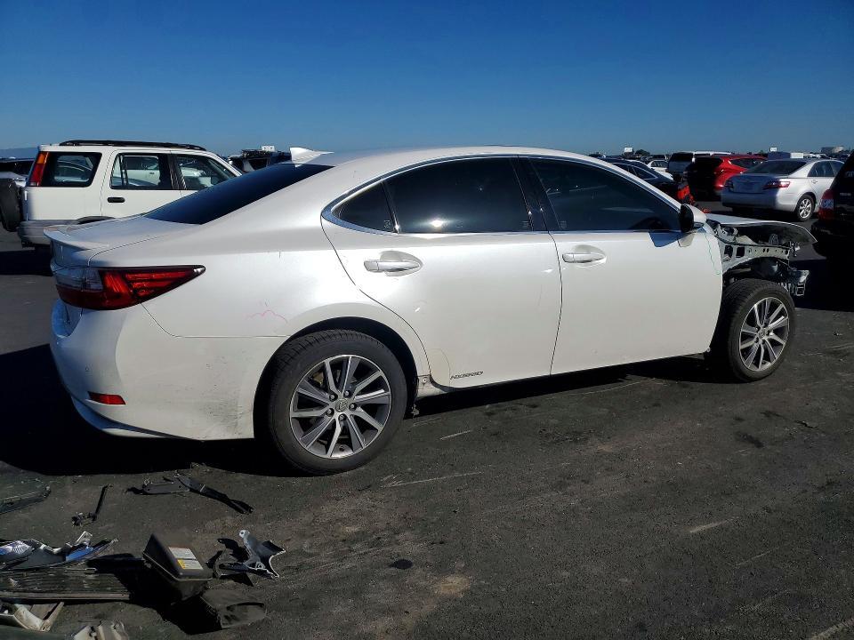 2016 Lexus Es 300h