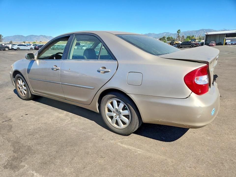 2002 Toyota Camry le