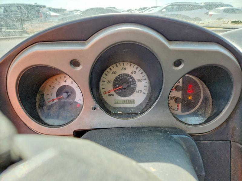 2004 Niss Frontier Crew cab xe V6